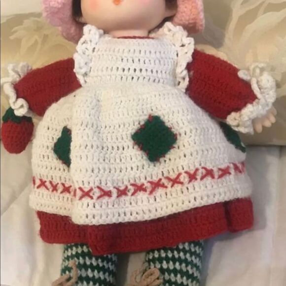 Vintage Crocheted Handmade Knitted Yarn Retro STRAWBERRY SHORTCAKE Doll - Picture 2 of 11